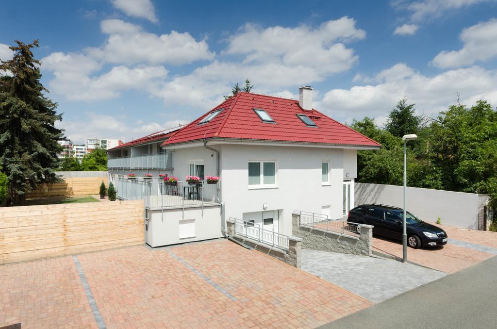 Pension Zličín Praga Exterior foto