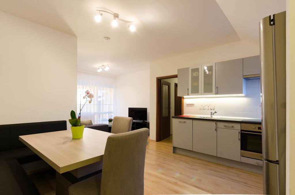 Pension Zličín Praga Habitación foto